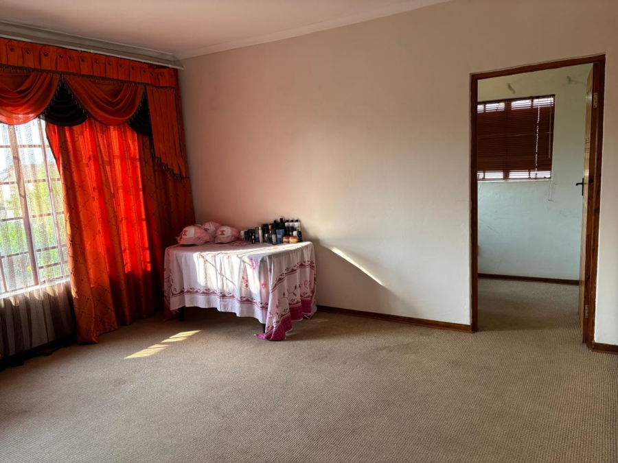 4 Bedroom Property for Sale in Mmabatho Unit 6 North West